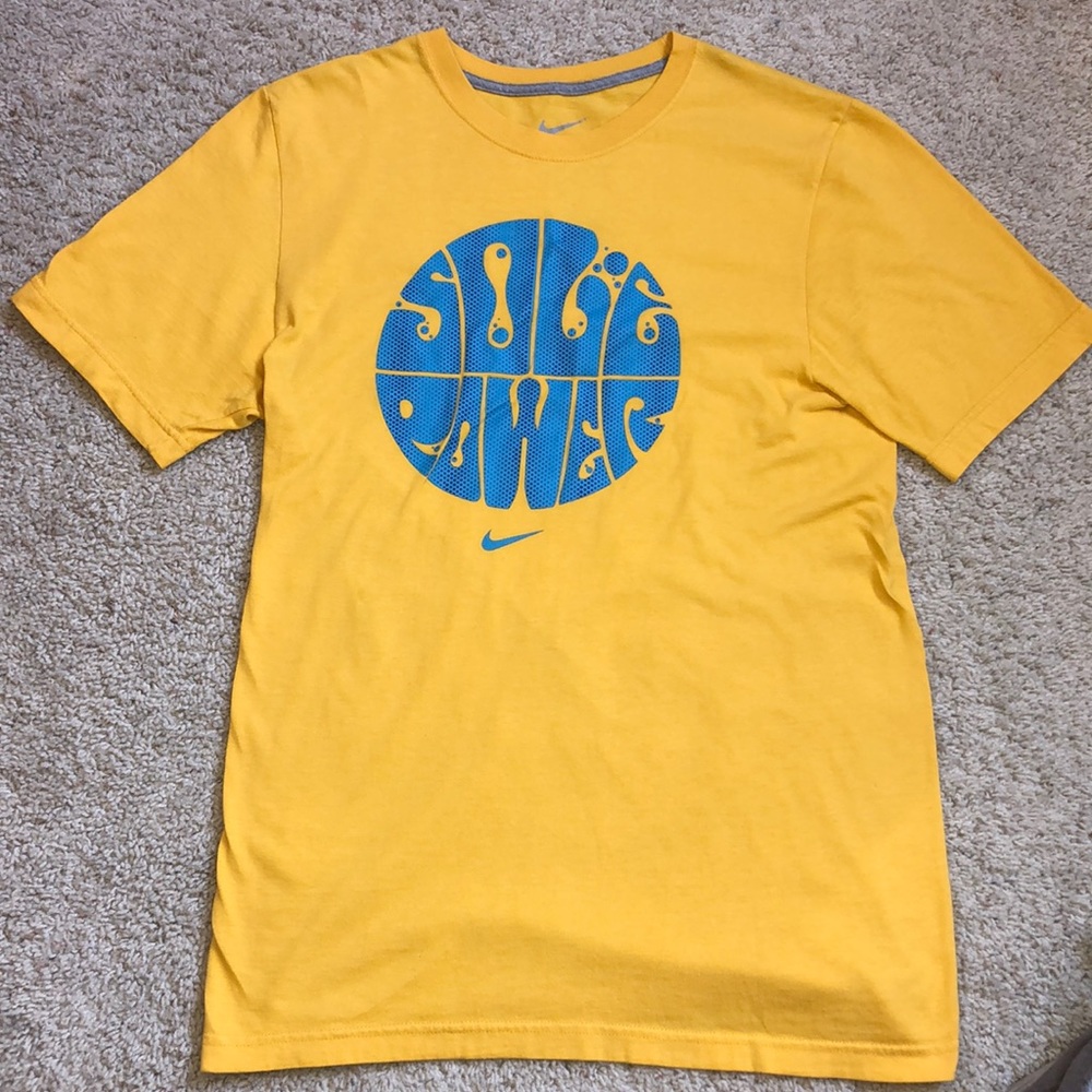 NIKE - Graphic Tee - Basketball - Soul Power